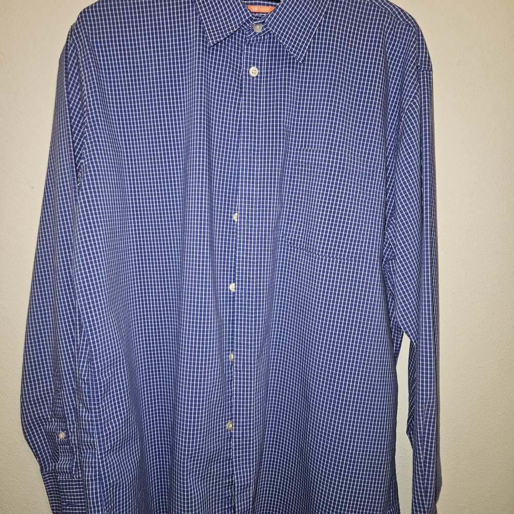Van Heusen Size Large Blue and White Plaid Men's Shirt